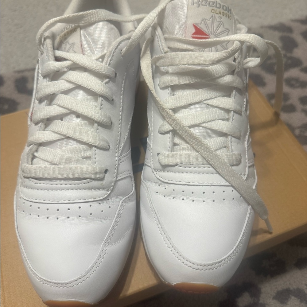 Reebok White Leather Sneakers with Gum Outsole - Picture 2 of 10